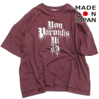 Gothic Letter Big Tシャツ バーガンディー